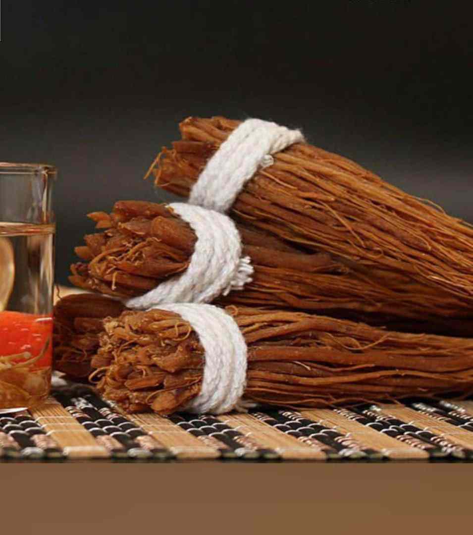 گیاه جنسینگ گیاه جنسینگ-عطاری حاج محمد