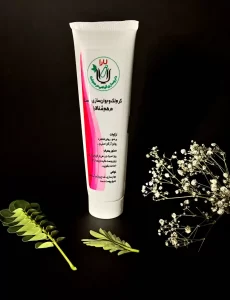 the-best-hand-rejuvenating-crea کرم جوان کننده دست لارا